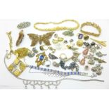 Vintage jewellery including Trifari and Sara Coventry