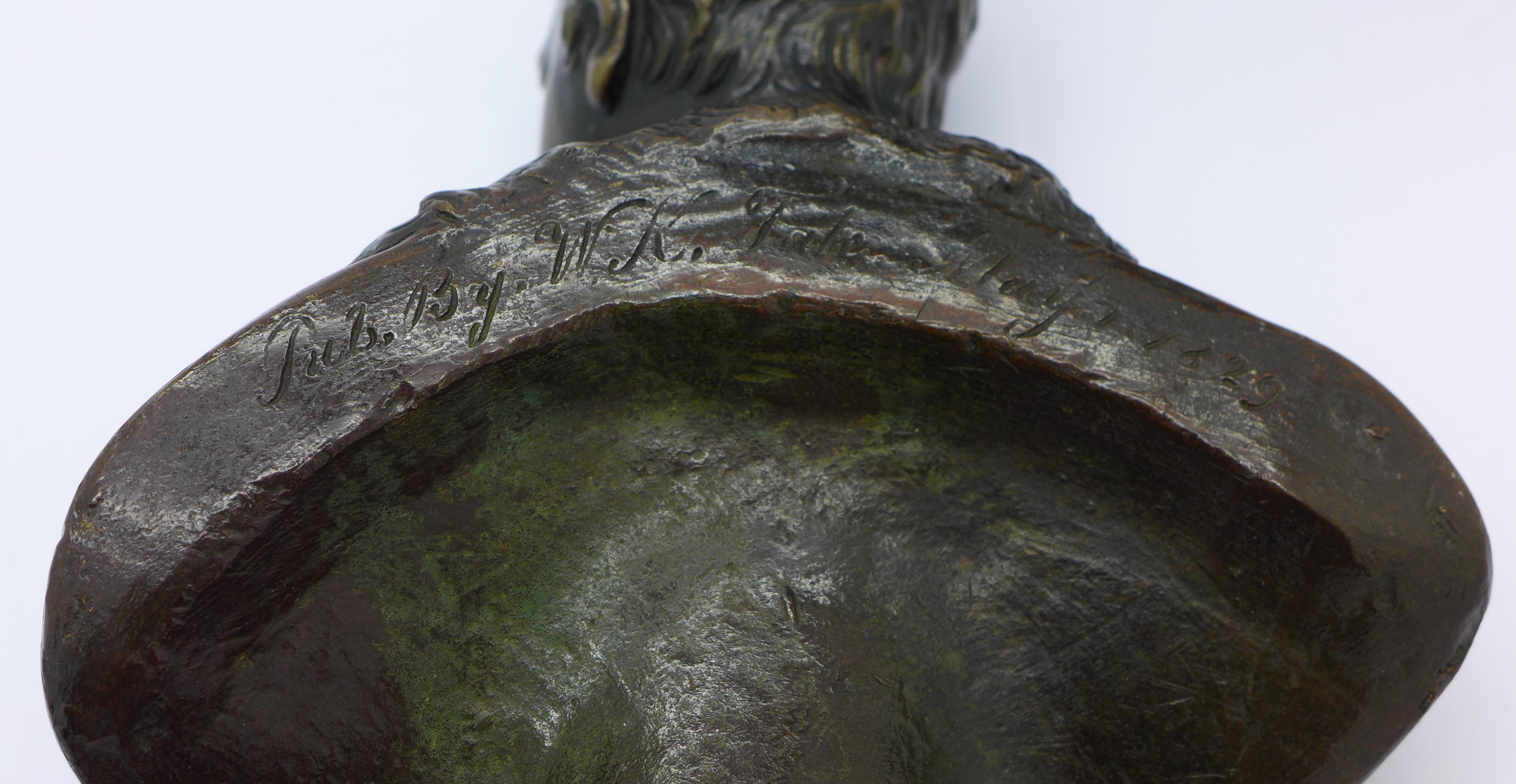 Two 19th Century bronze busts, one of Byron and the other bearing inscription 'Pub. By W.K. - Image 3 of 3