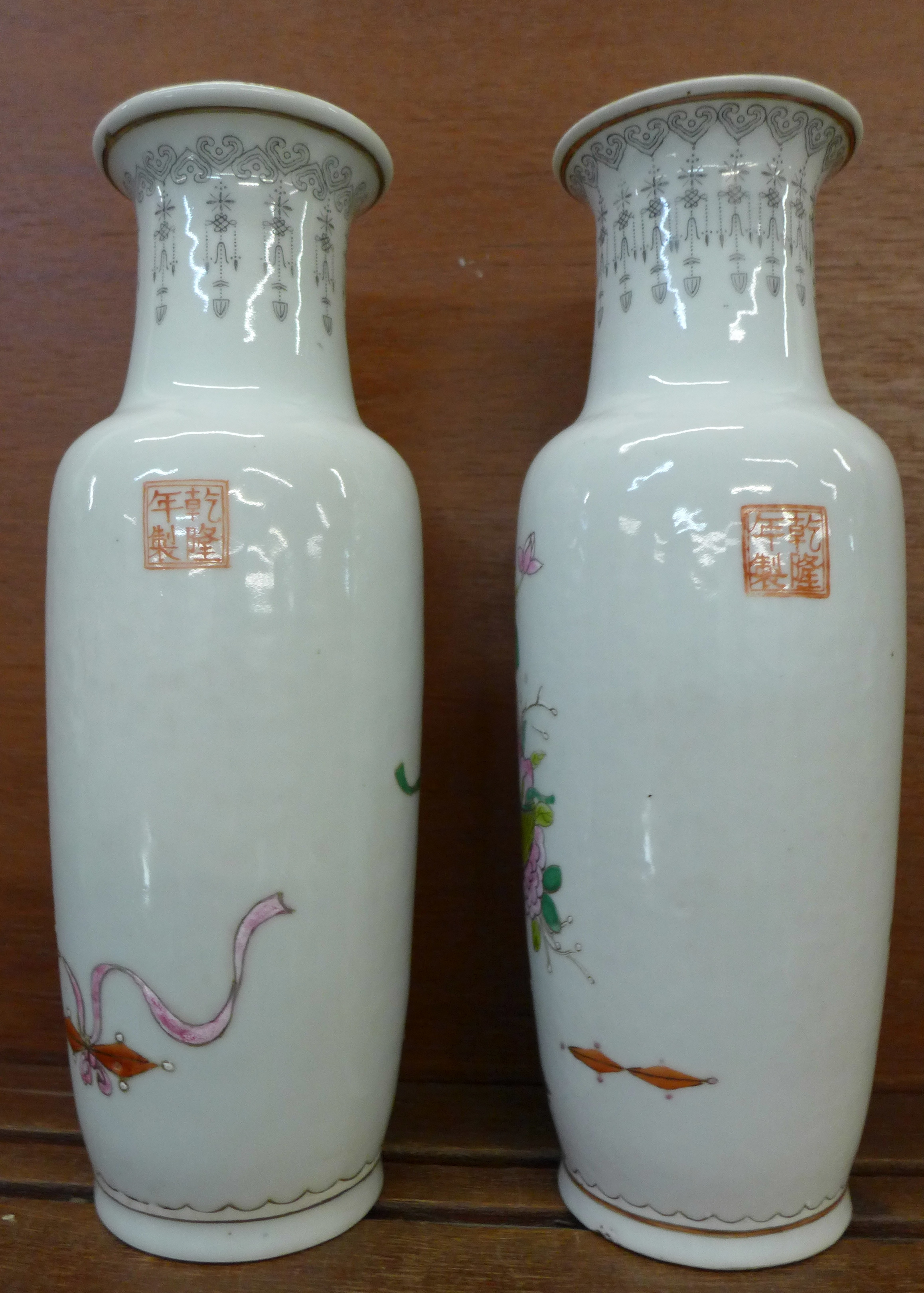 A pair of Chinese vases, with Qianlong mark, - Image 2 of 4