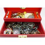 A jewellery box and contents, 1.