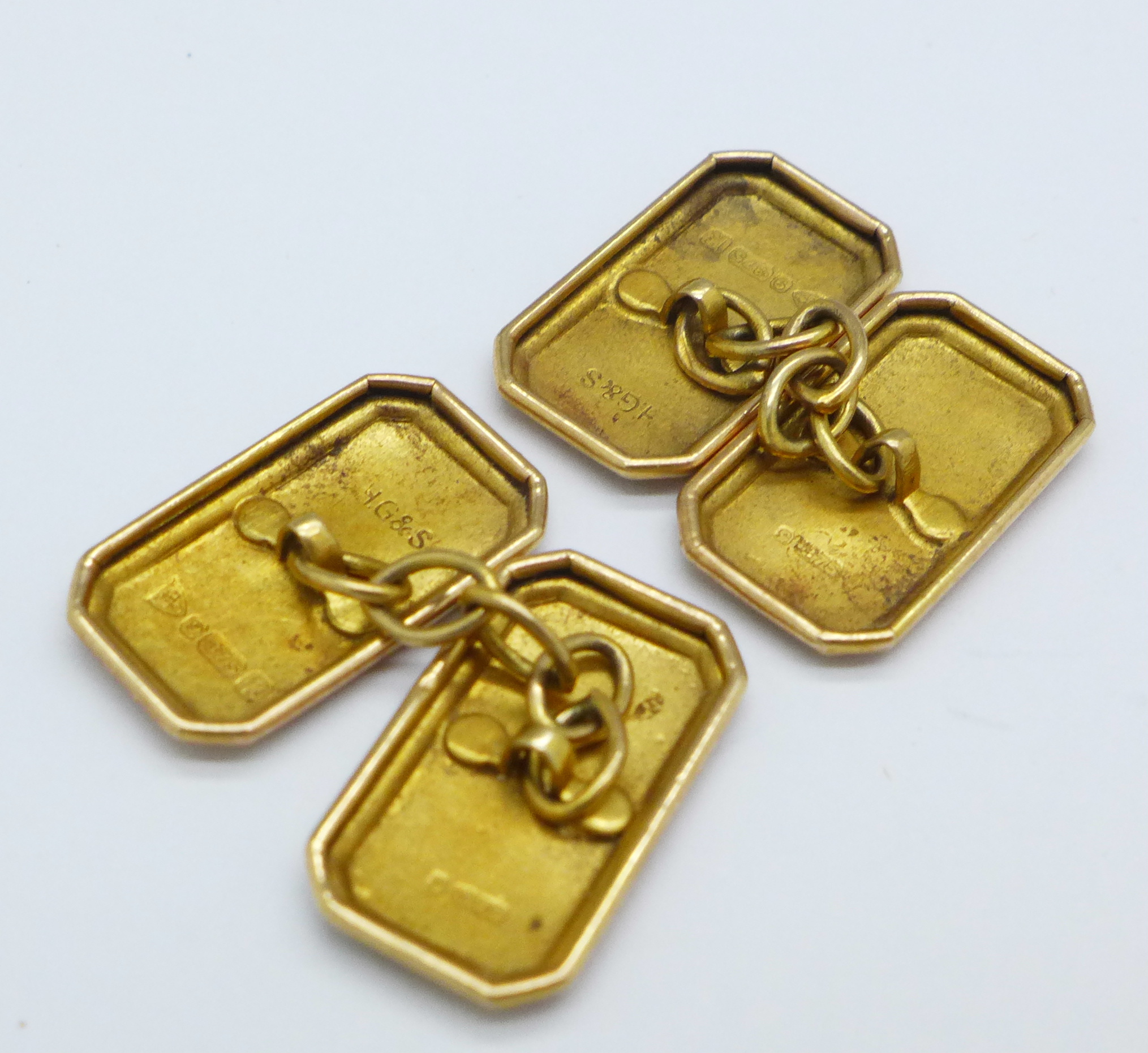 A pair of 9ct gold cufflinks, Chester 1935, 2. - Image 2 of 2