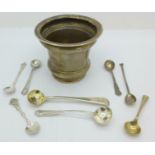 A fern pot, five silver salt and mustard spoons, 91g,