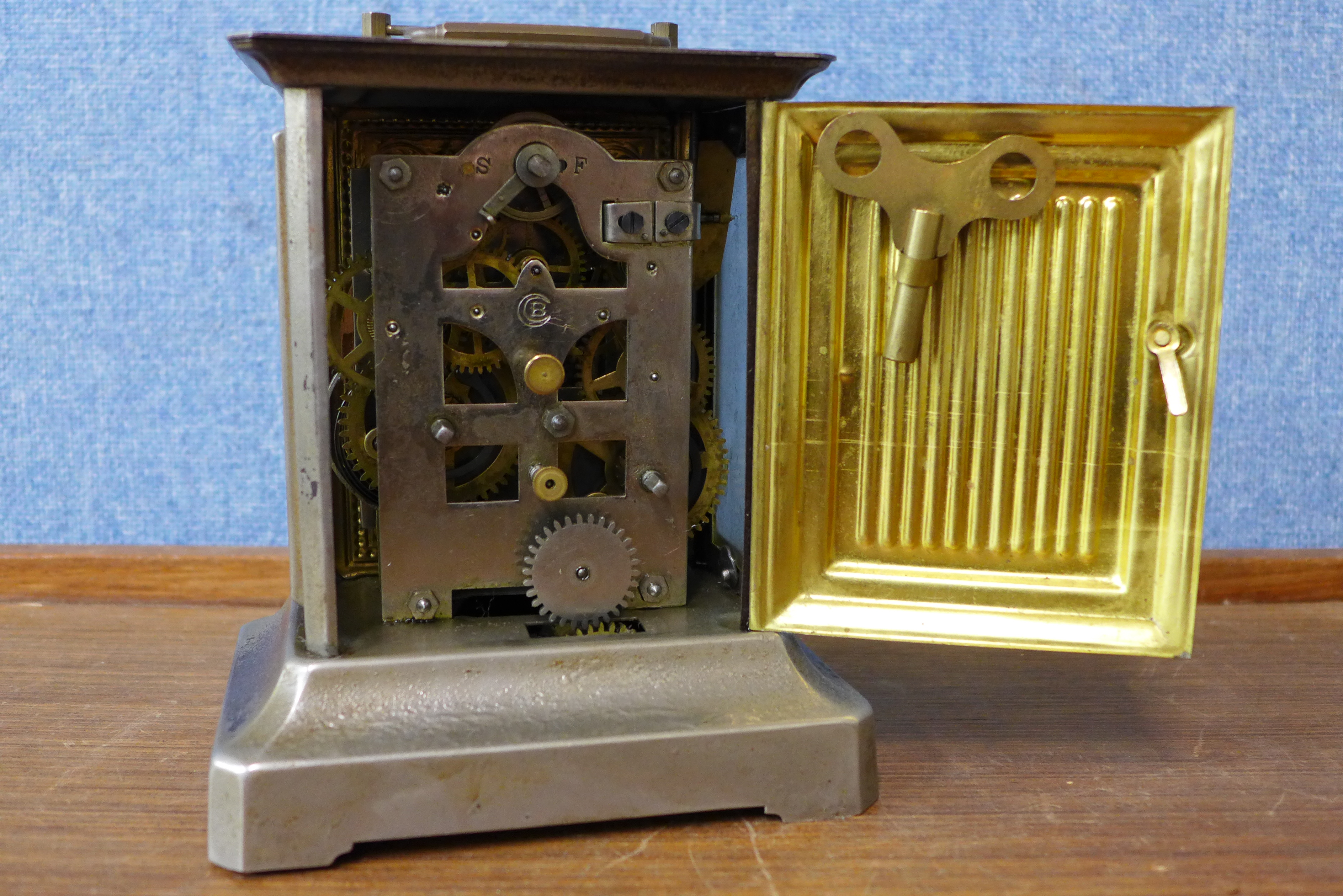 A 19th Century steel and brass carriage clock - Image 2 of 2