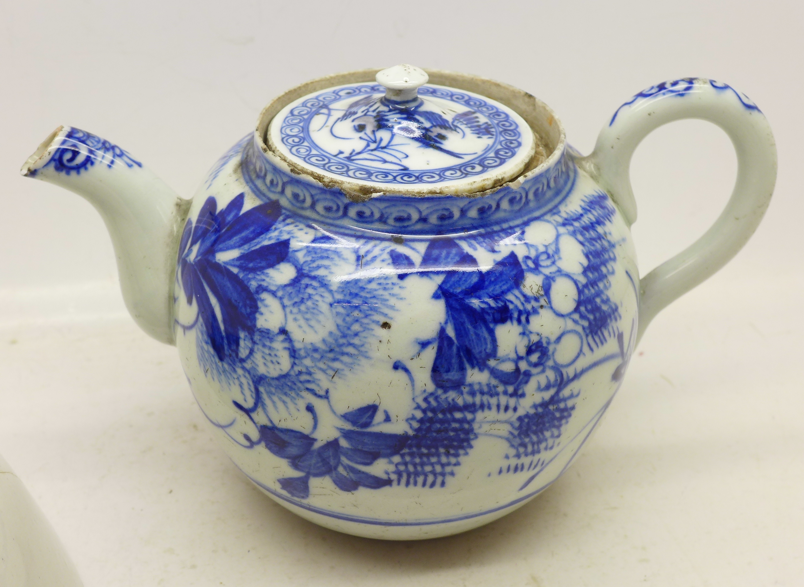 An 18th Century china teapot and a 19th Century china bowl, - Image 5 of 7