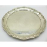 A silver salver, 299g, 21.