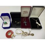 Silver jewellery in associated boxes