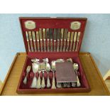 A Viners Kings Royal canteen of cutlery,