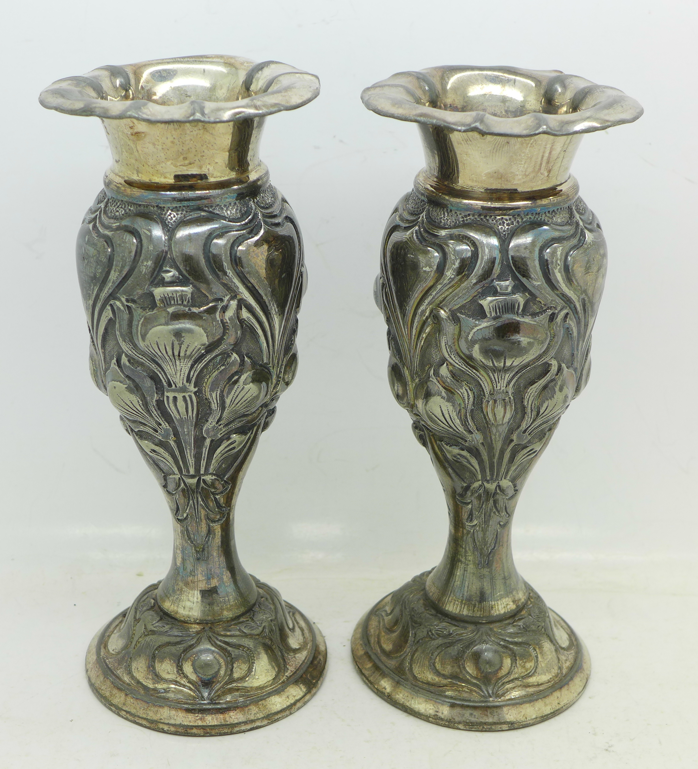 A pair of Art Nouveau plated vases, 17.