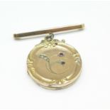 A 9ct gold back and front locket,