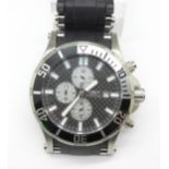 A gentleman's Invicta 200m diver's watch,