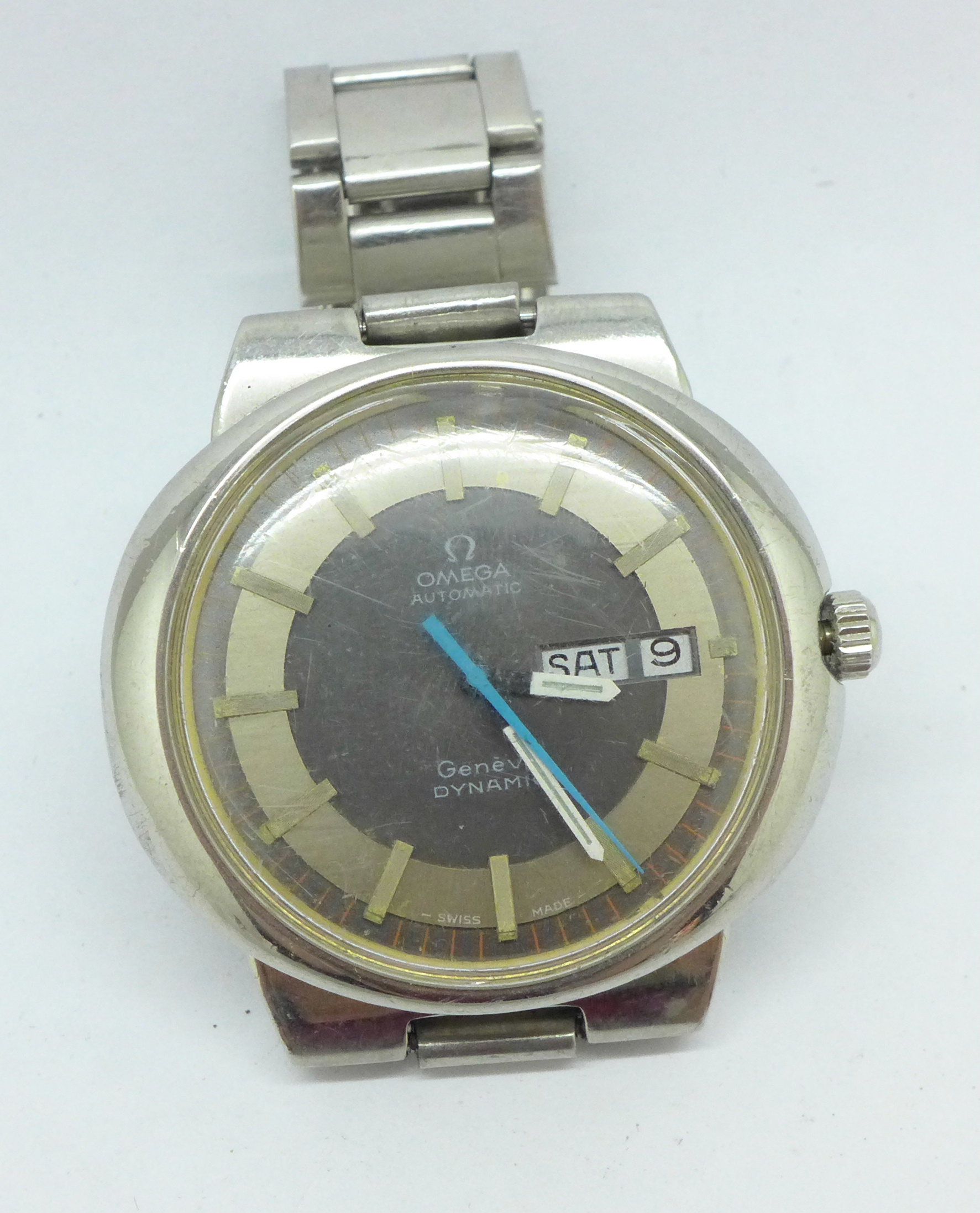 A gentleman's Omega Dynamic automatic day date wristwatch