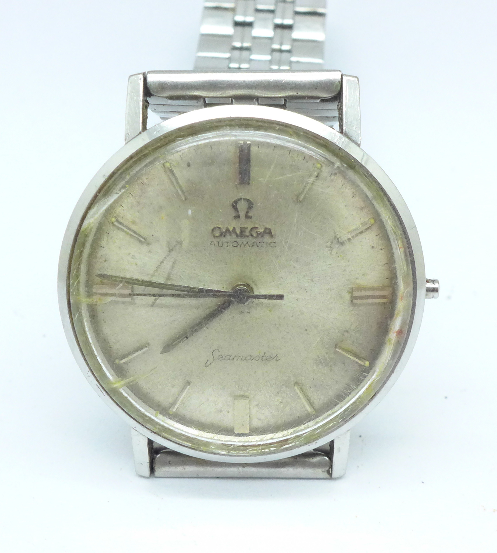 A gentleman's Omega Seamaster automatic wristwatch,