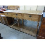 A George III style pine dresser