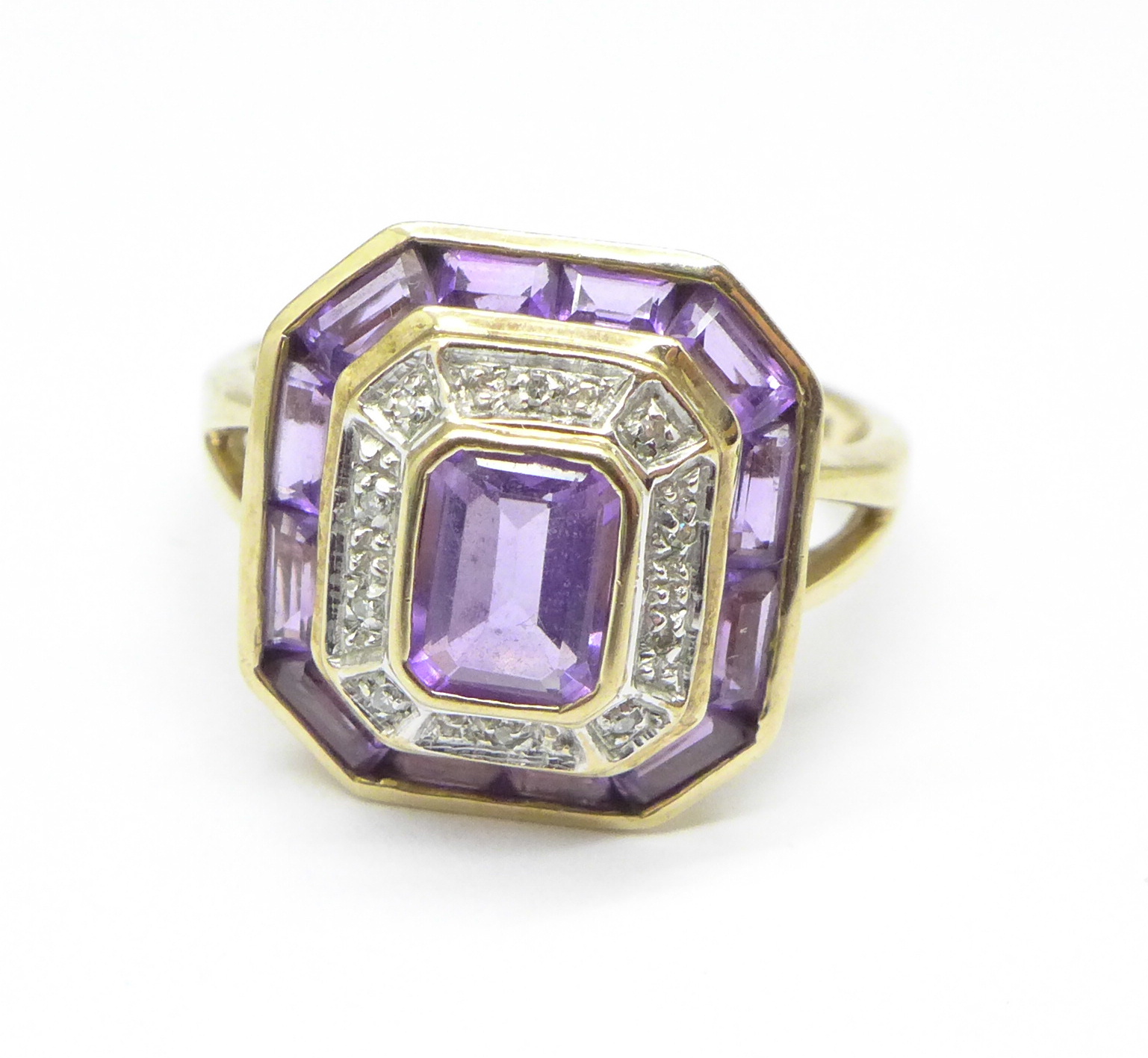 A 9ct gold, amethyst and diamond ring, 4g,