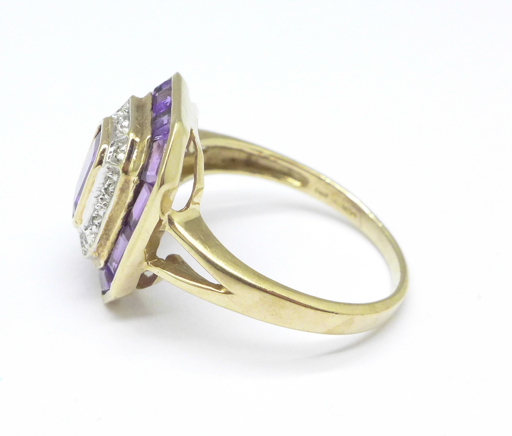 A 9ct gold, amethyst and diamond ring, 4g, - Image 2 of 3