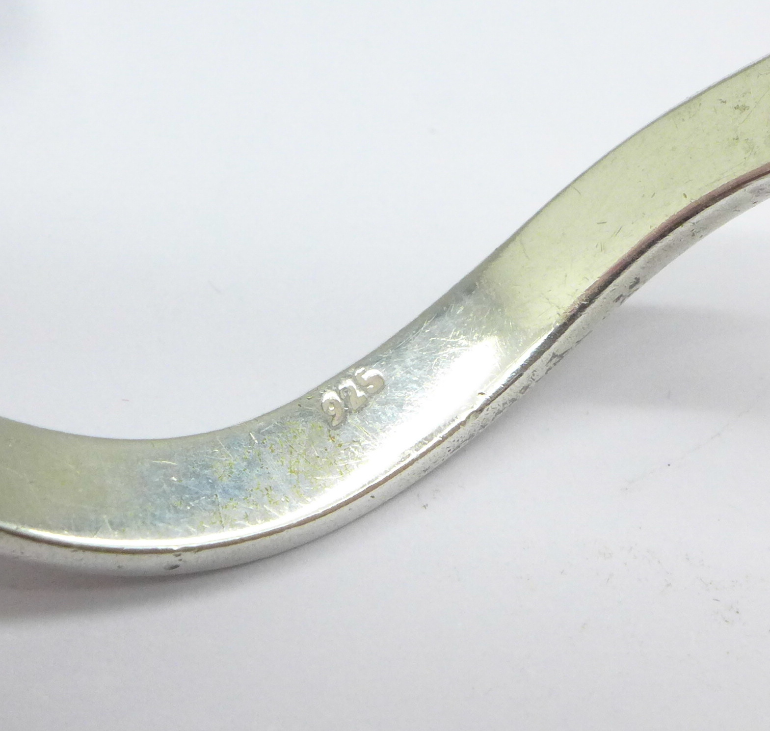 A hallmarked silver bangle - Image 2 of 2