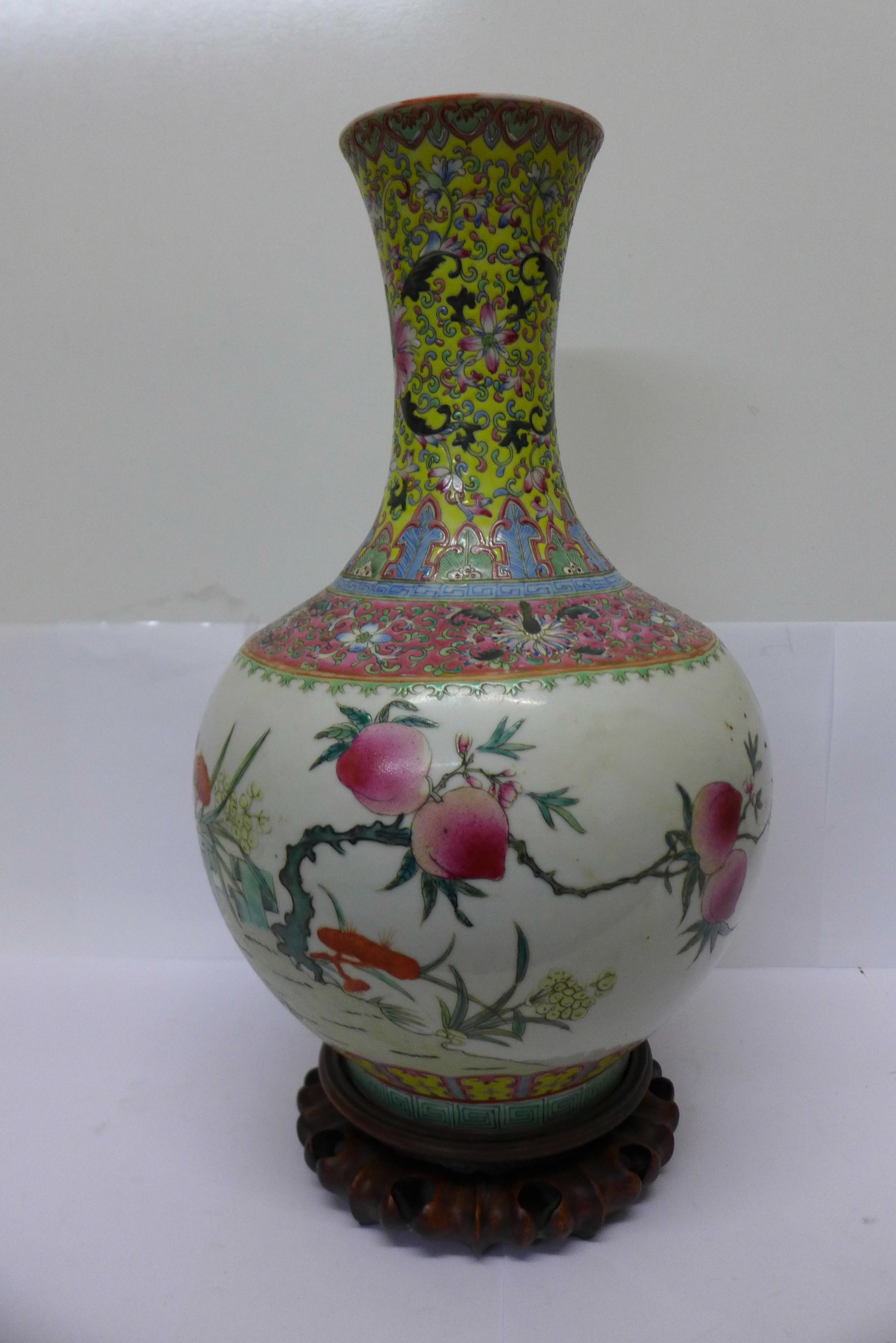 A Chinese famille verte vase on carved stand, six character mark on the base, - Image 3 of 8
