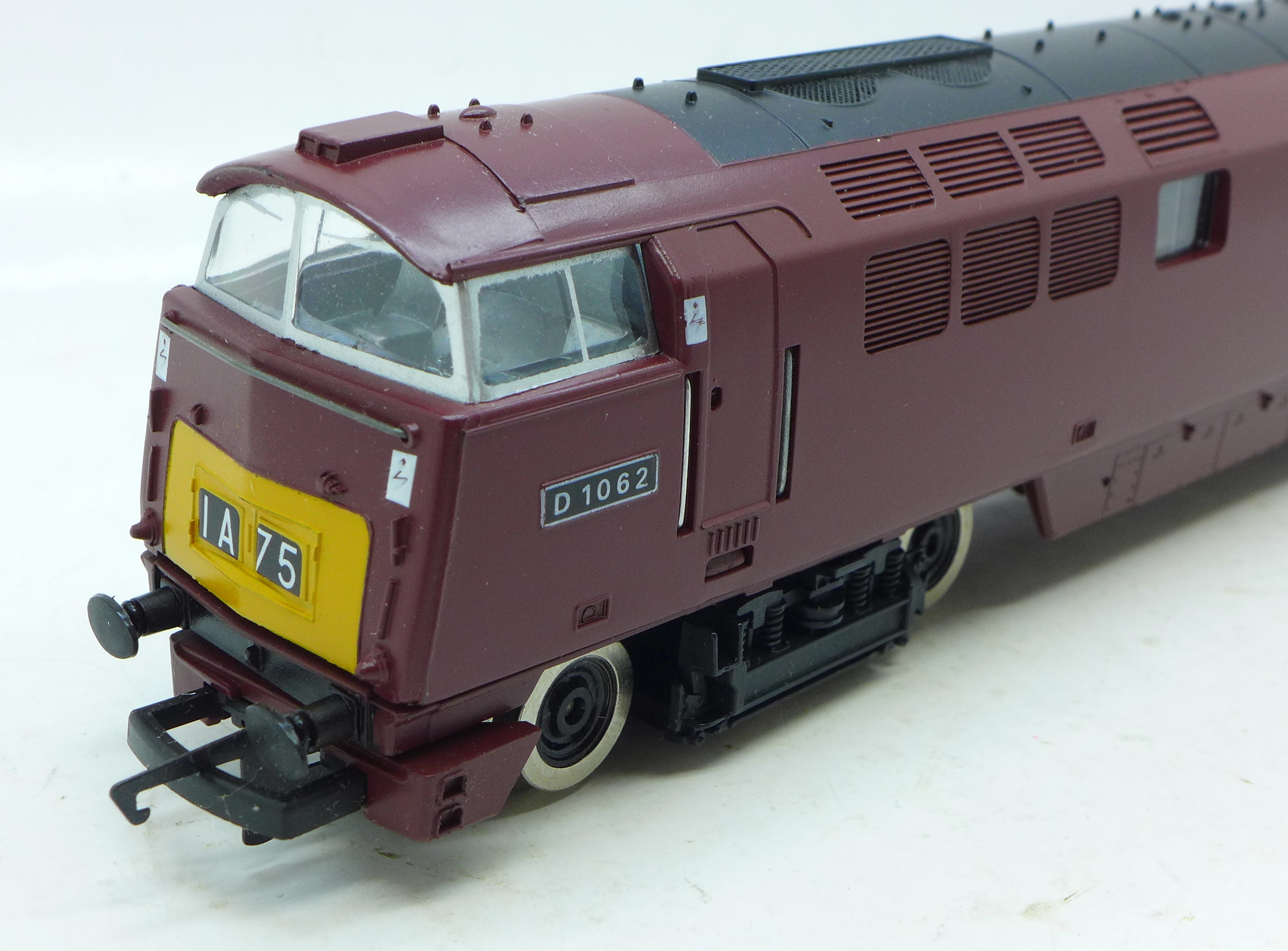 Hornby Railways, R368, BR Class 52 Diesel 'Western Courier', - Image 2 of 3