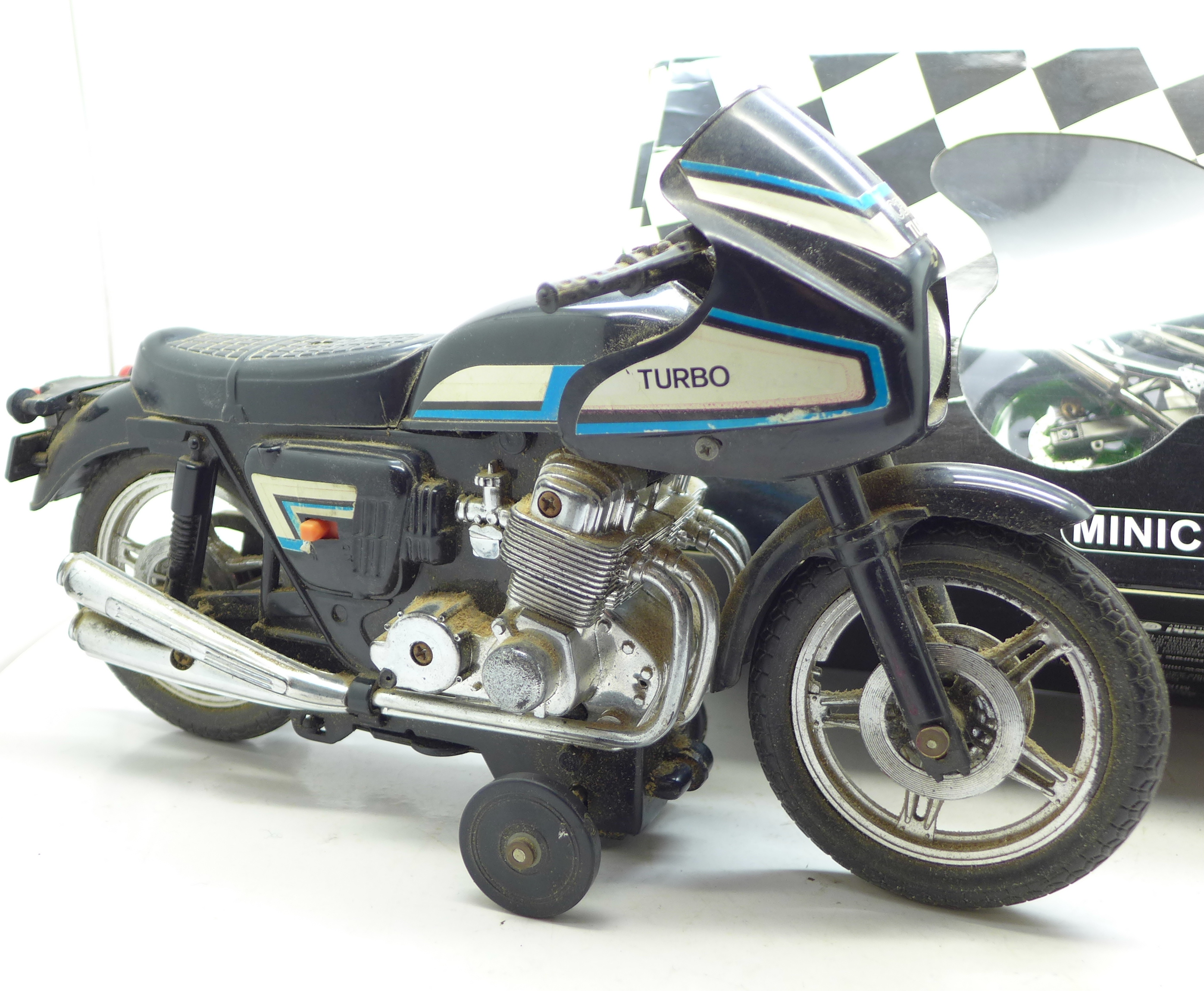 A Minichamps model Kawasaki NInja, boxed, and one other motorcycle, CB750, - Image 2 of 3