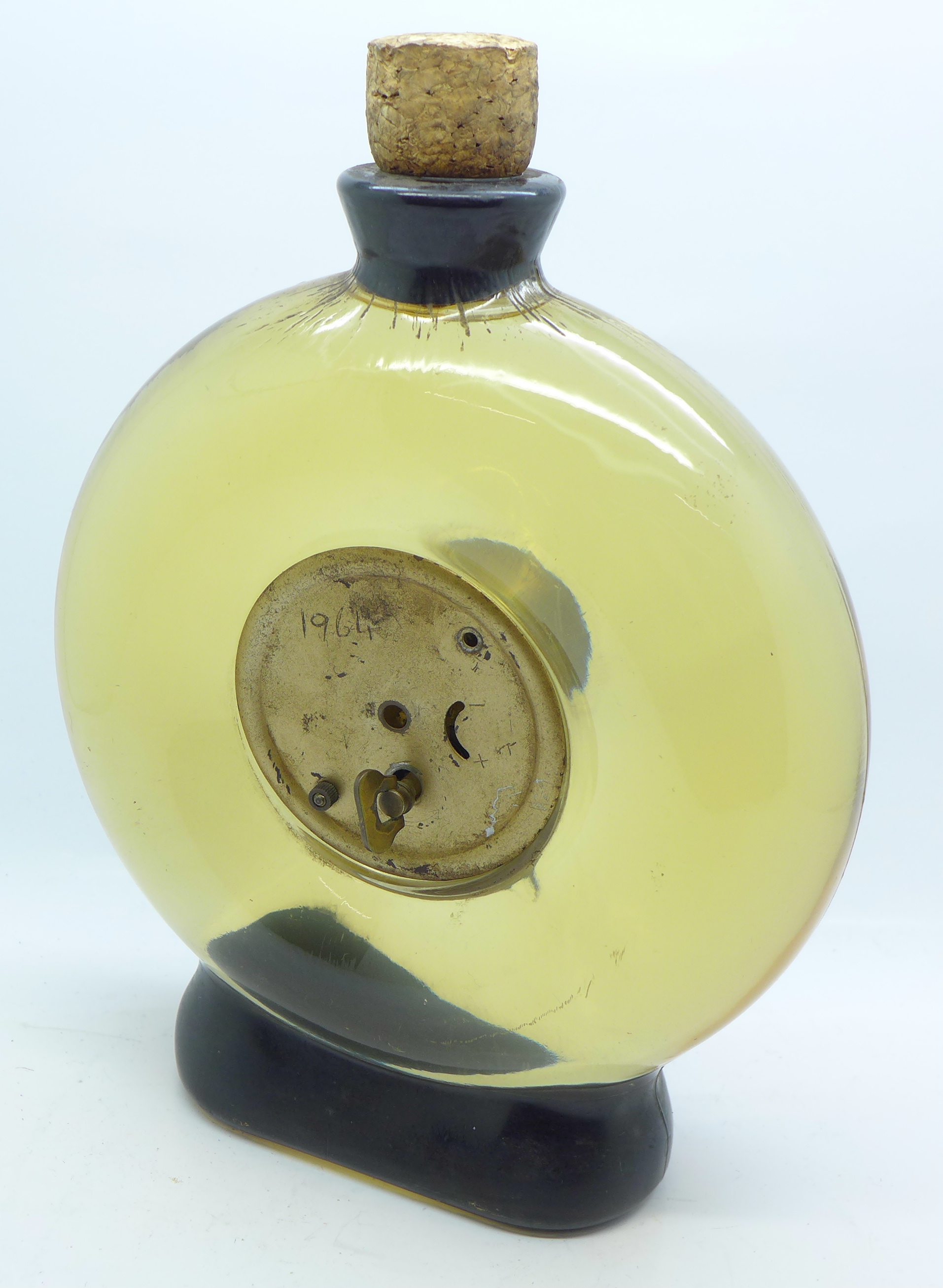 A novelty decanter clock - Image 2 of 3