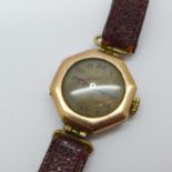 A lady's 9ct gold cased wristwatch