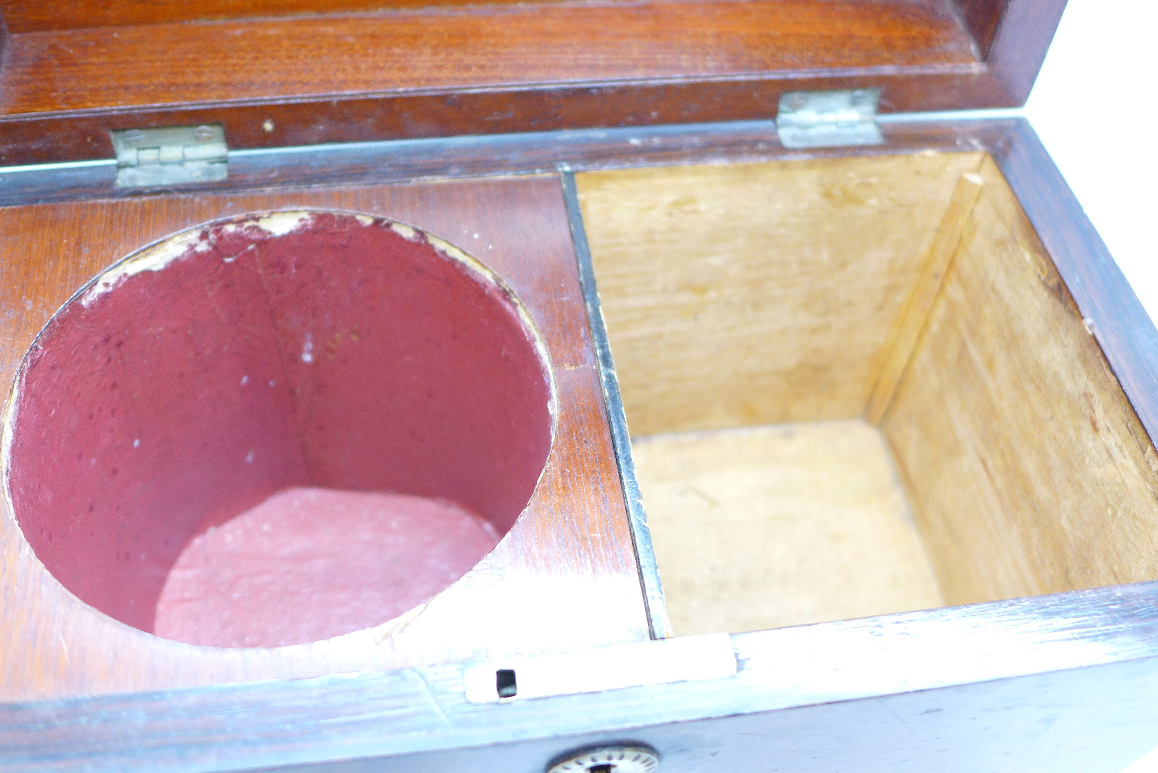 A Regency tea caddy with glass jar - Image 4 of 5