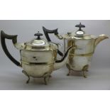 A silver teapot, Birmingham 1907, 556g,