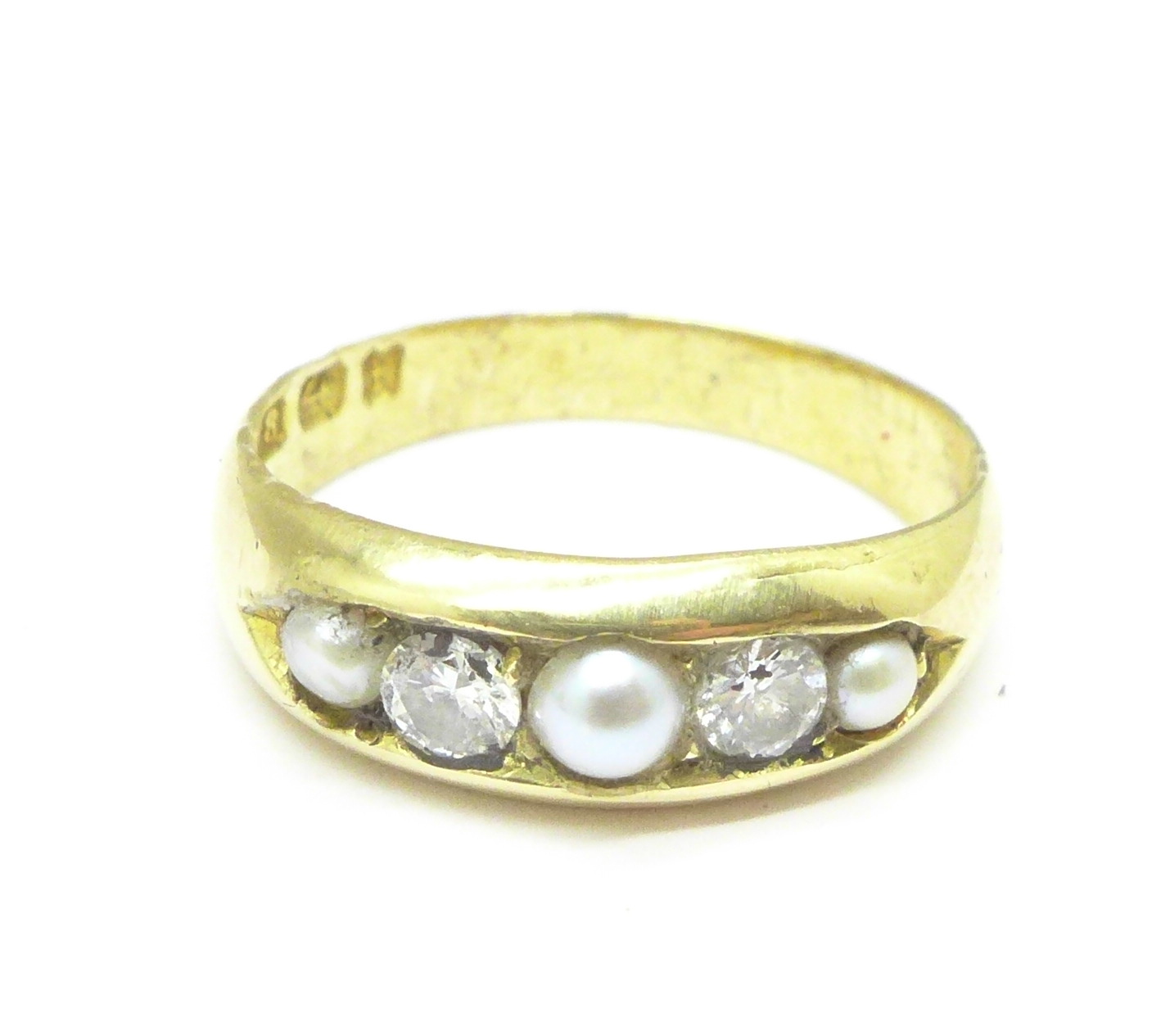 A Victorian 18ct gold, pearl and diamond ring, 3.