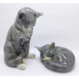 Two Royal Copenhagen figures of cats, 18.