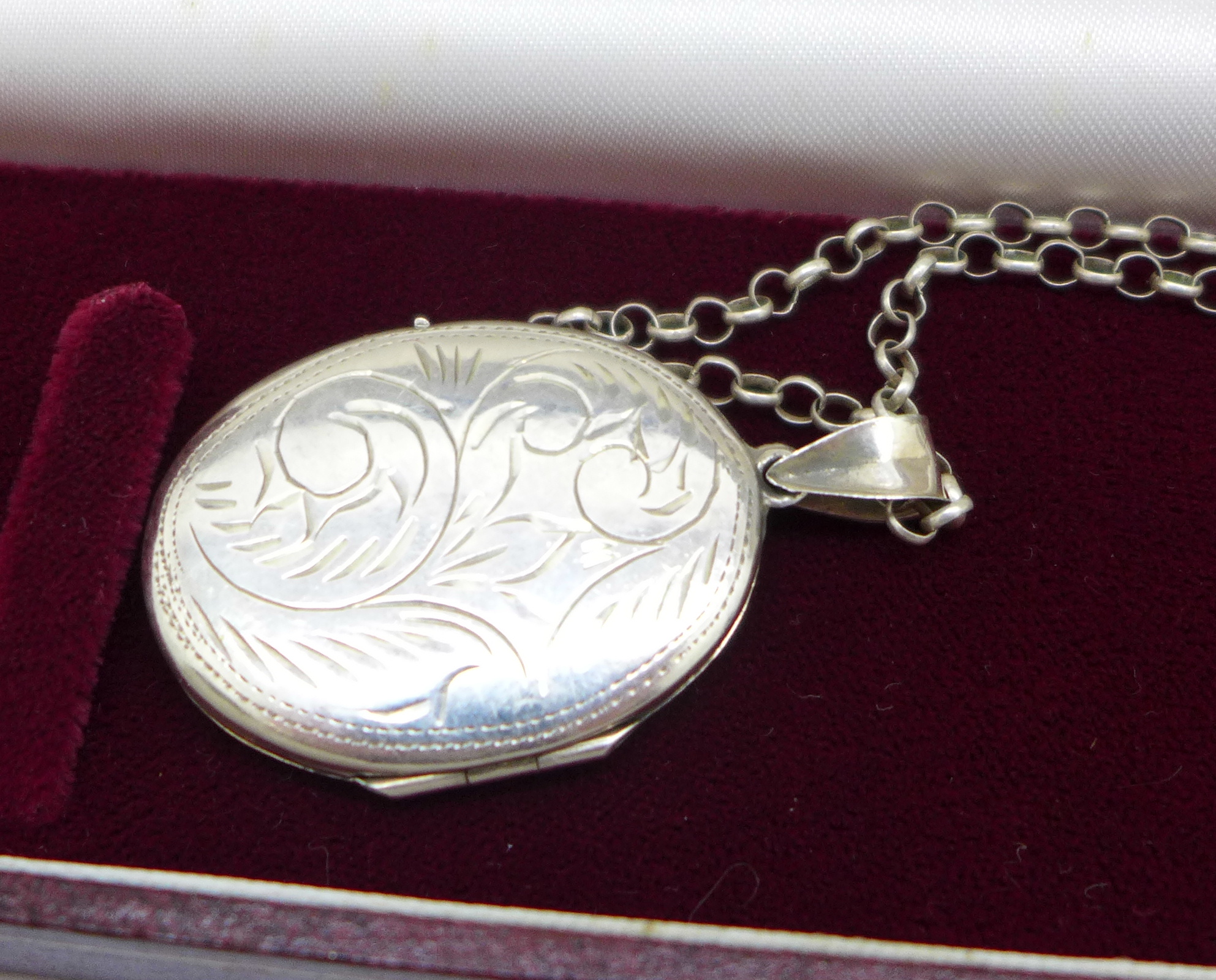 A large silver locket and chain, a Past Times silver dragonfly brooch and a silver ring, - Image 2 of 2