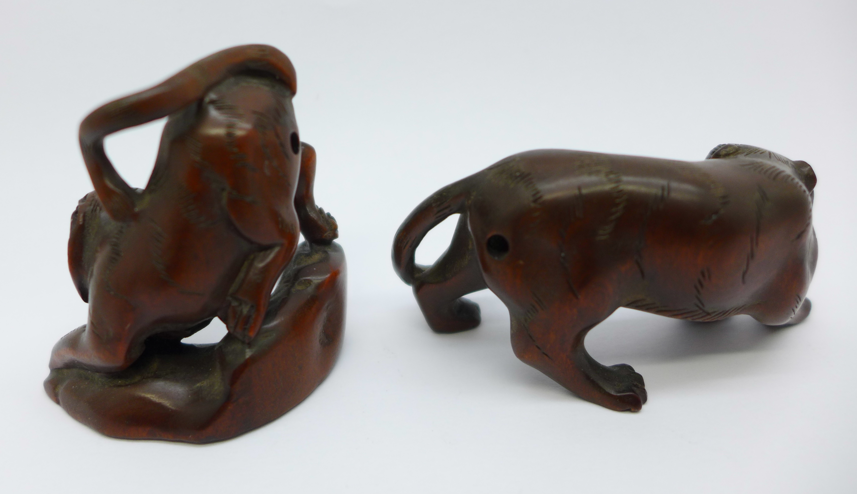 Two tiger netsuke figures, - Image 2 of 3