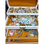 A jewellery box and costume jewellery, 3.