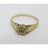 A small 9ct gold and diamond ring, 1g,