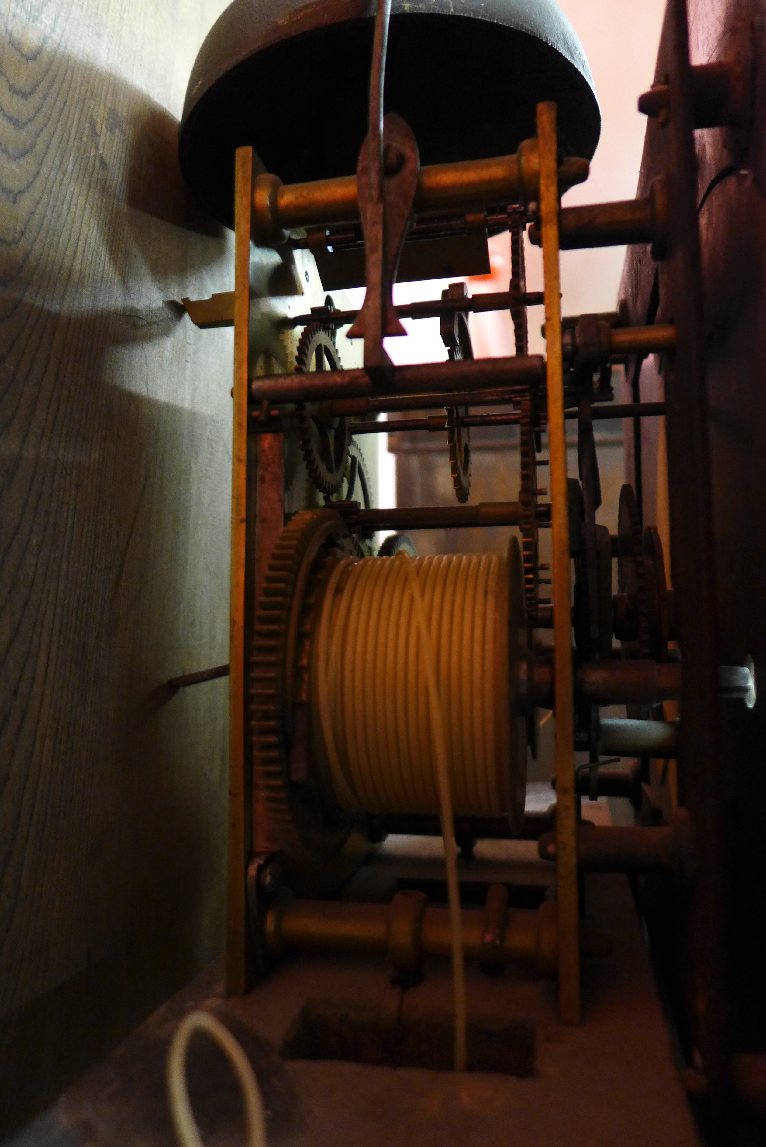 A George III oak 8-day longcase clock, the brass dial signed Wm. - Image 3 of 4