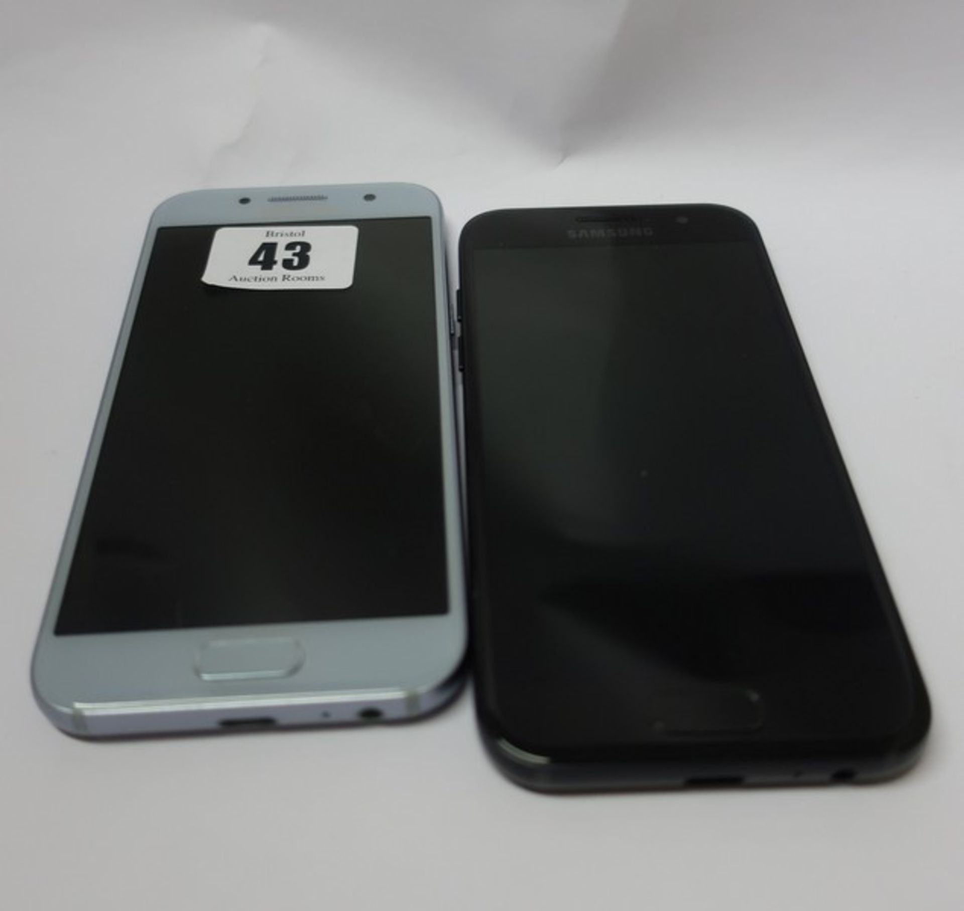 Two Samsung Galaxy A3 (2017) SM-A320FL 16GB (IMEI numbers: 359751089869650 / 353118094449488) (