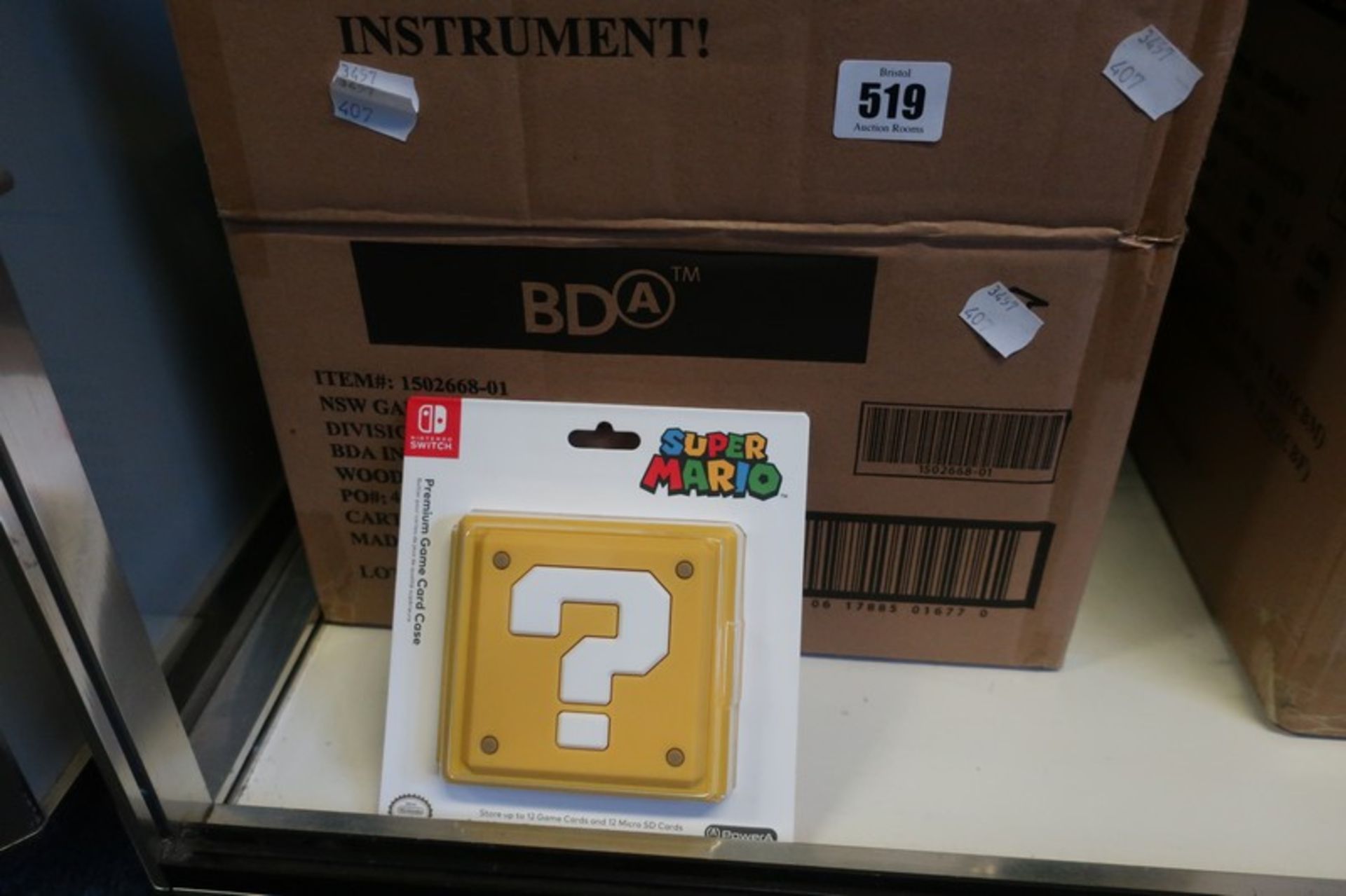 Sixteen boxed as new Nintendo Switch Super Mario Premium Game Card Cases.