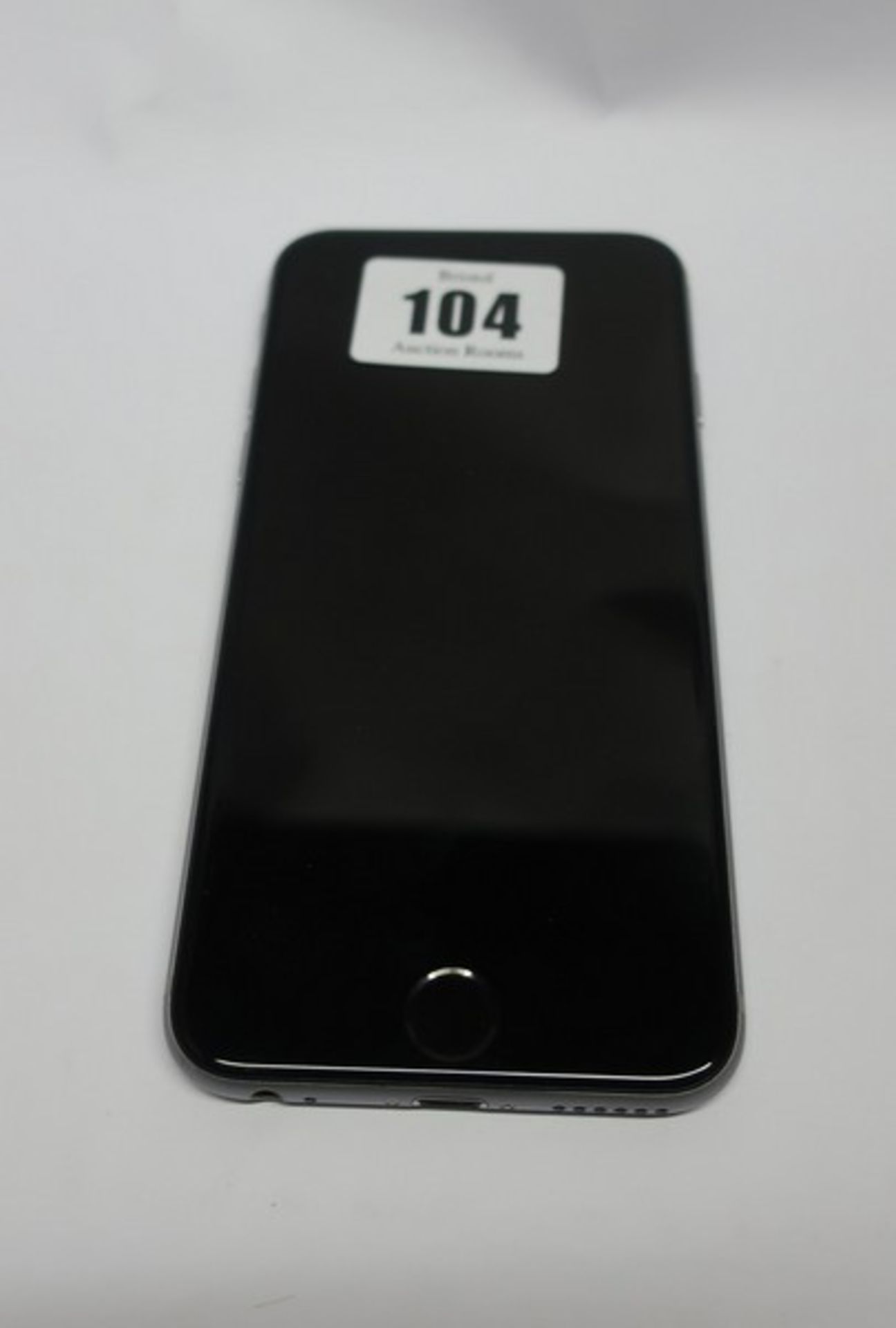 An Apple iPhone 6 32GB model A1586 (IMEI: 353024095246115) (Activation locked) (Sold for spares or