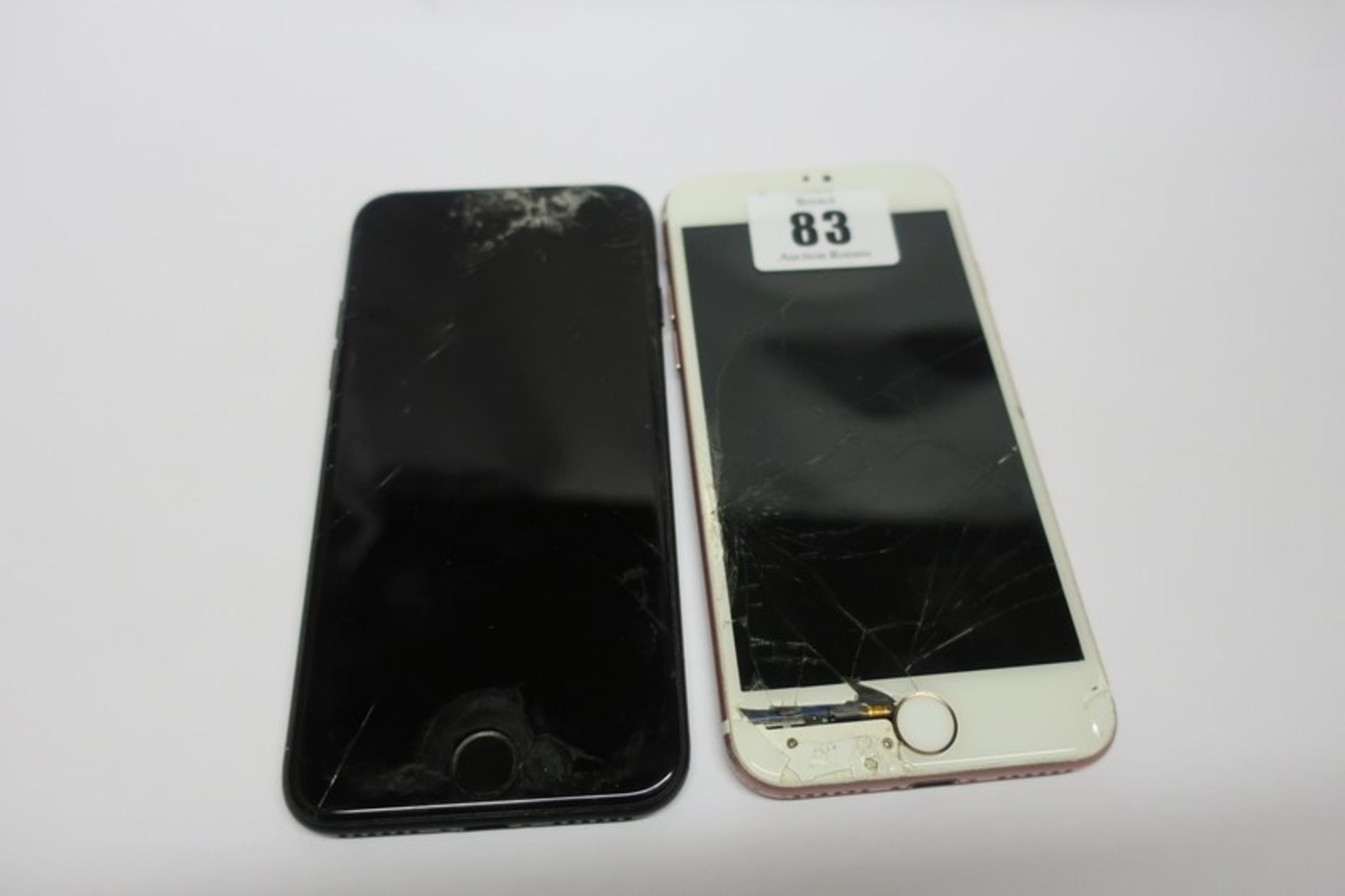 Two Apple iPhone 7 A1778 (IMEI numbers: 356561082685521 / 359209076530934) (Damaged screen glass,