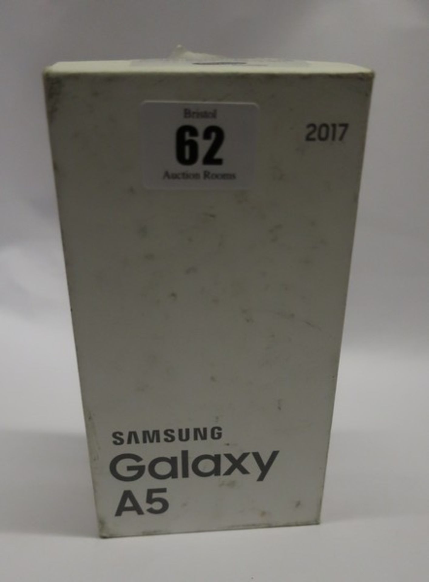 A boxed as new Samsung Galaxy A5 2017 SM-A520F 32GB in Gold Sand (IMEI: 356650094886795).