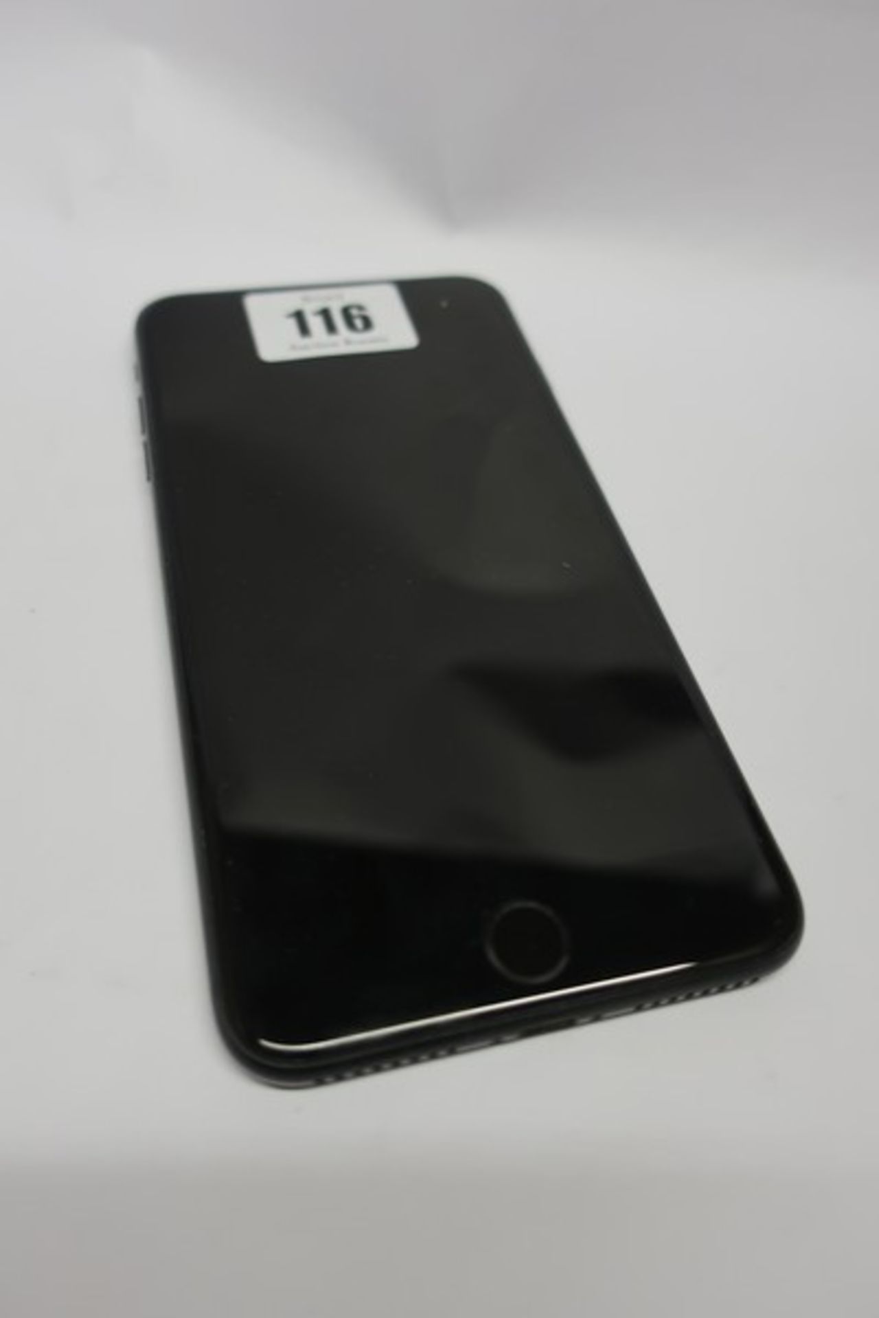 An Apple iPhone 7 Plus 128GB A1784 (IMEI: 355352080146091) (Activation locked), (Sold for spares