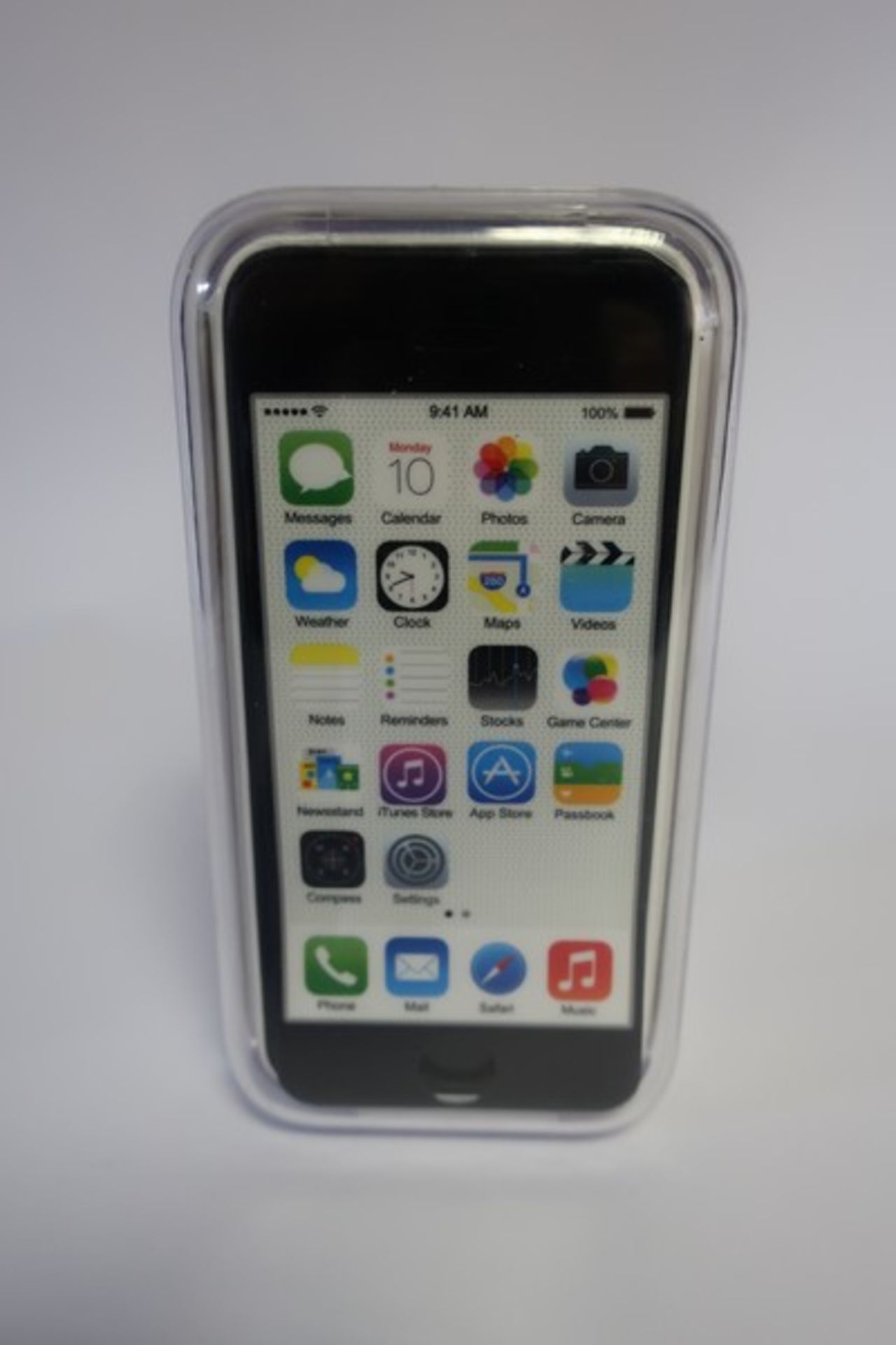 A boxed as new iPhone 5C 32GB model A1532 in white (IMEI; 358536054305366).