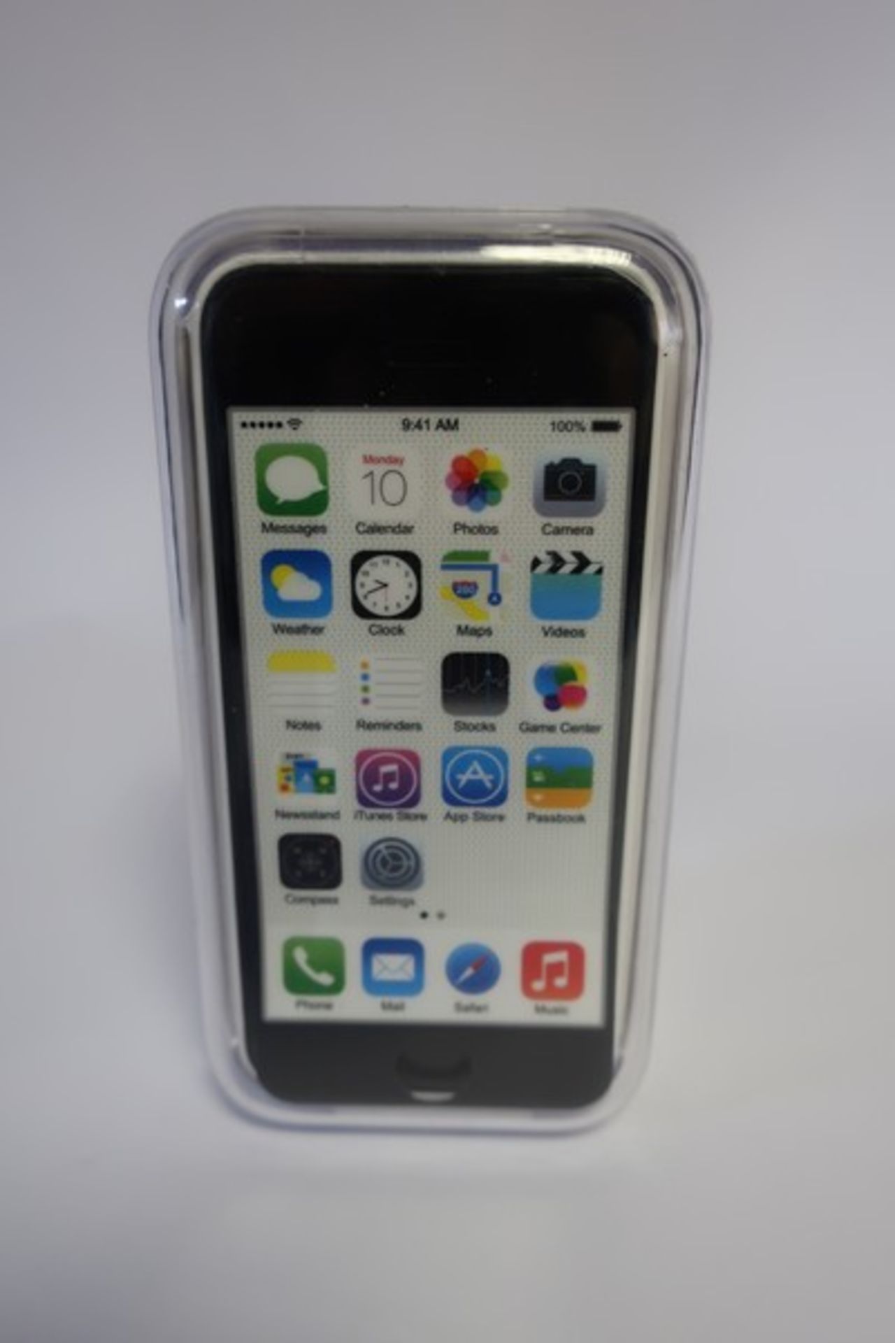 A boxed as new iPhone 5C 32GB model A1532 in white (IMEI; 358534057295160).
