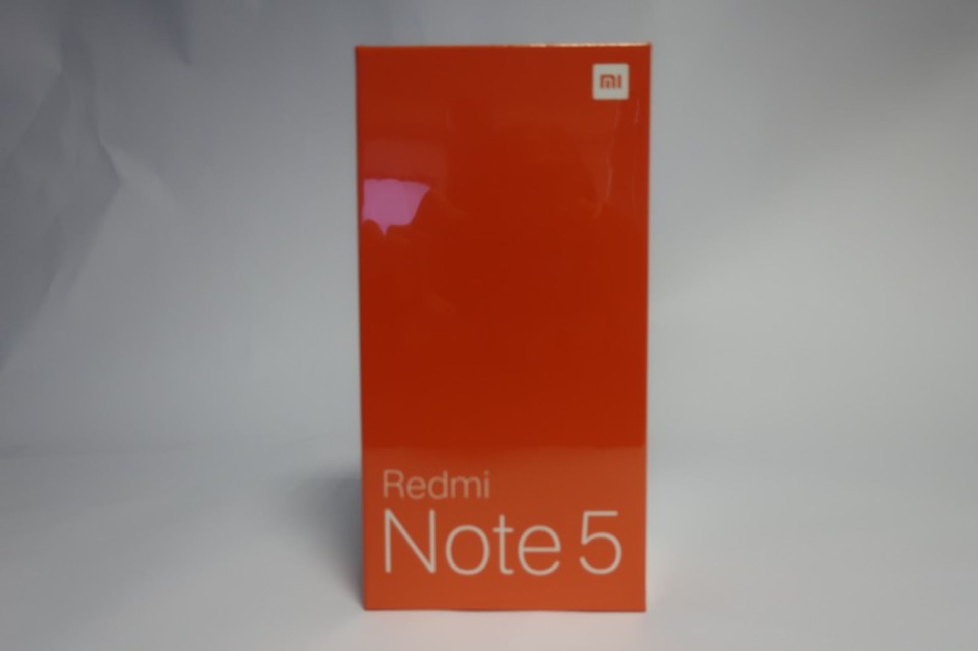 A boxed as new Xiaomi Redmi Note 5 Global Version 64GB dual sim phone (IMEI 1; 867195030611875) with