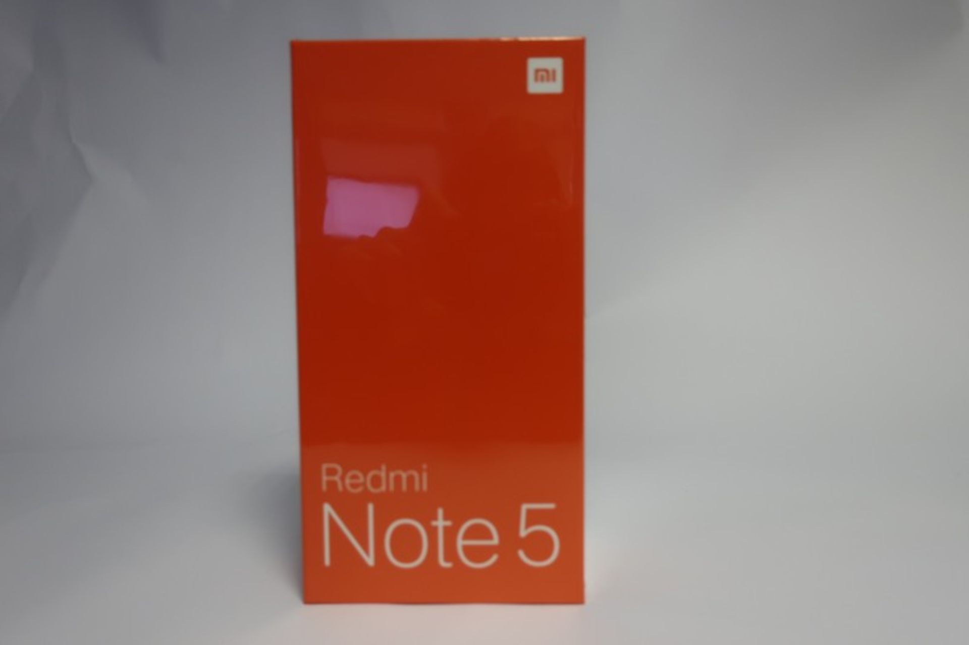 A boxed as new Xiaomi Redmi Note 5 Global Version 64GB dual sim phone (IMEI 1; 867195030497978) with