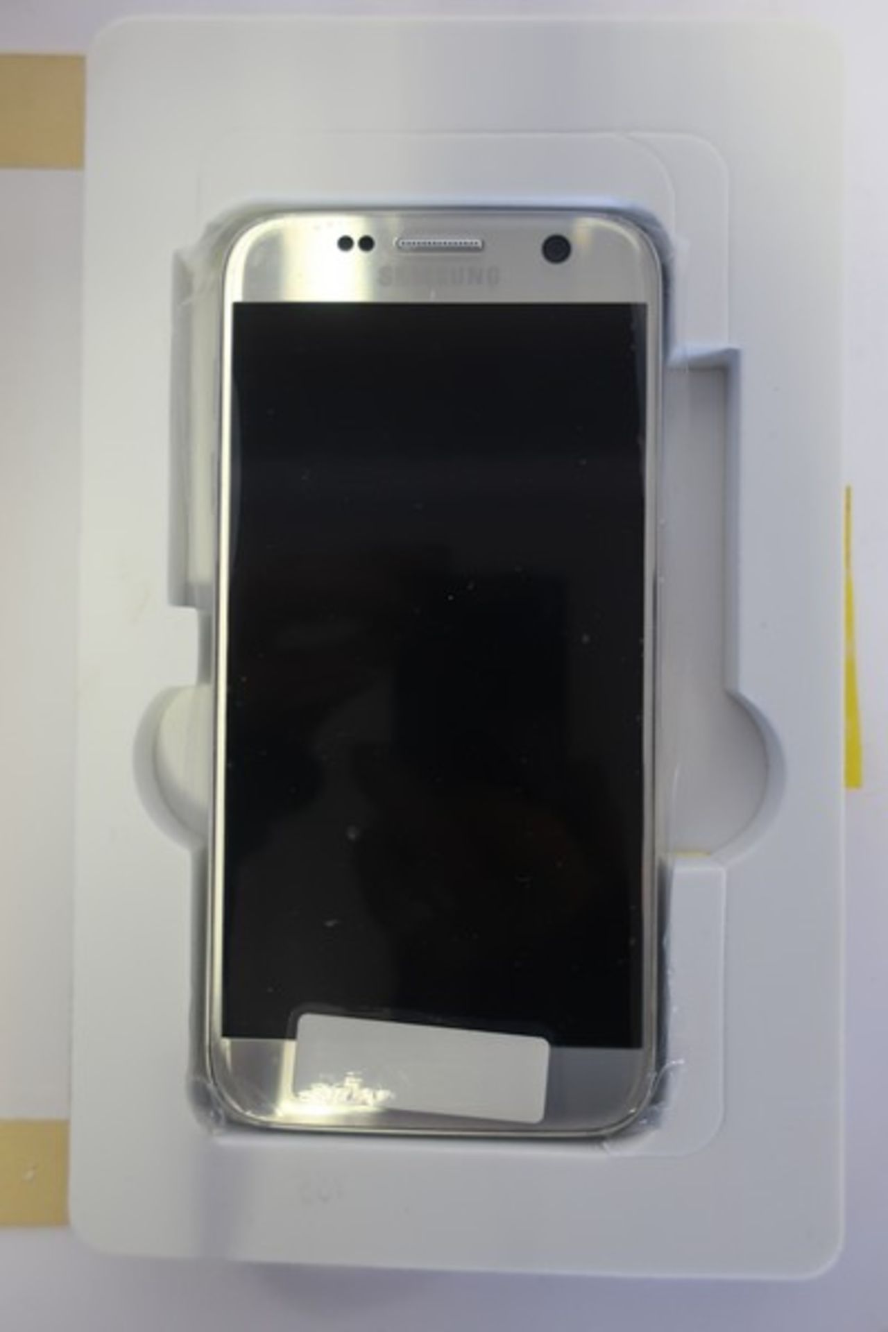 A refurbished Samsung Galaxy S7 SM-G930F 32GB in Silver (IMEI: 355230084324510).