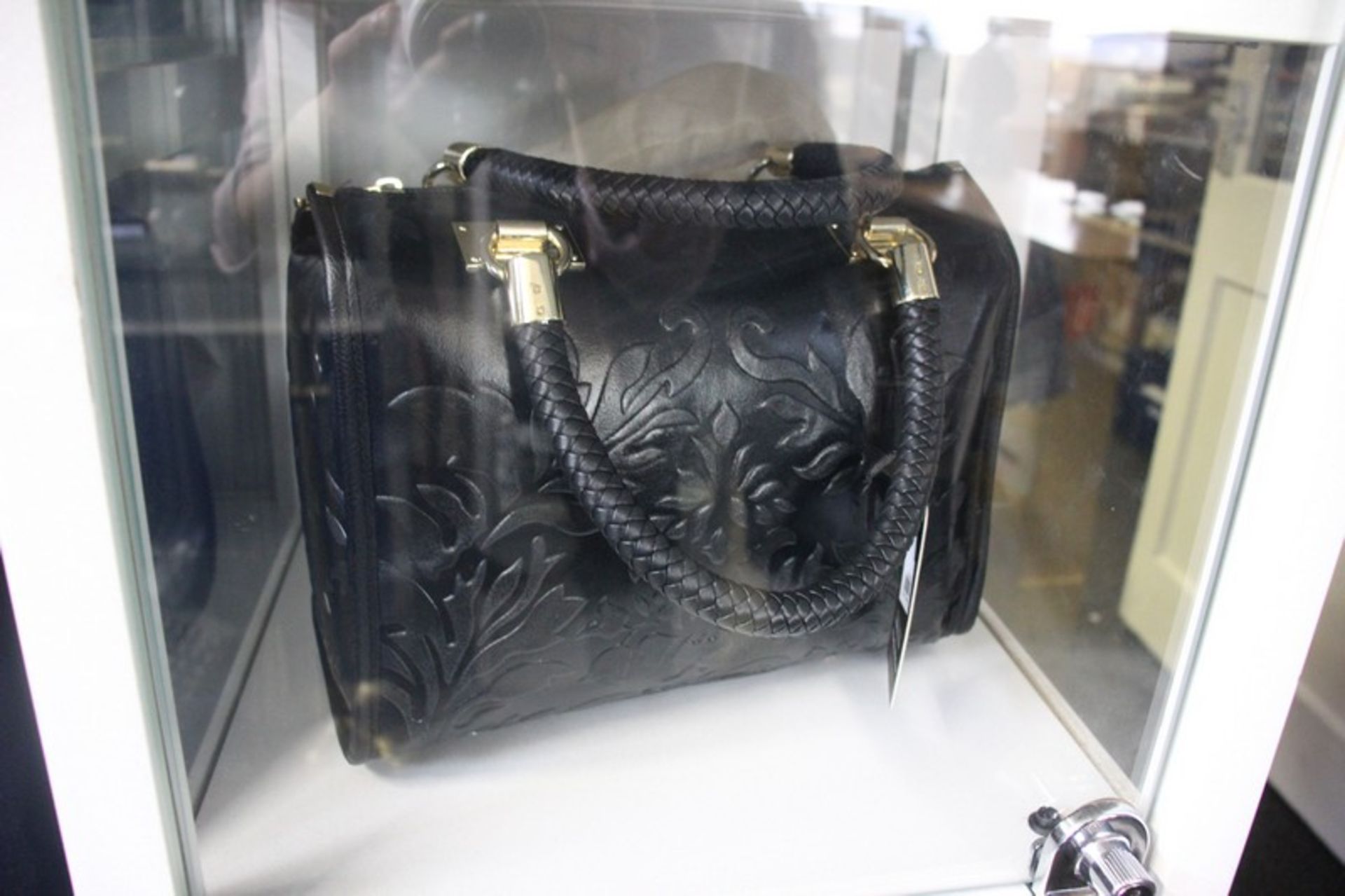 One lady's as new Sofia Cardoni leather handbag in black.