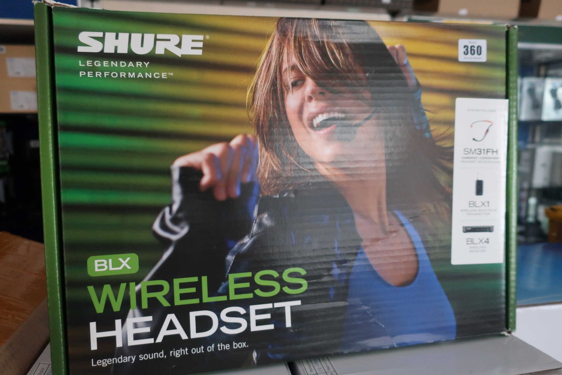 A boxed as new Shure BLX Wireless Fitness Headset System with SM31FH Headset Microphone (Box - Image 3 of 7