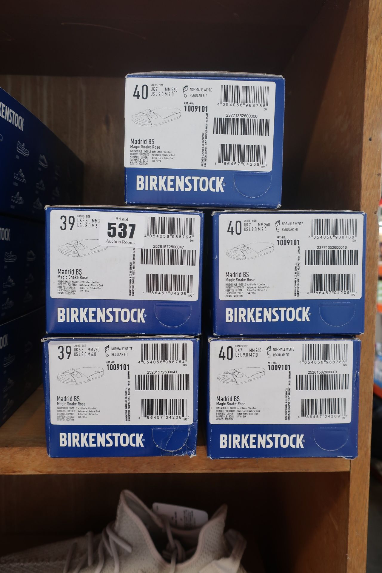 Five pairs of as new Birkenstock Madrid BS slip on sandals (3 x EU 39, 2 x EU 40).