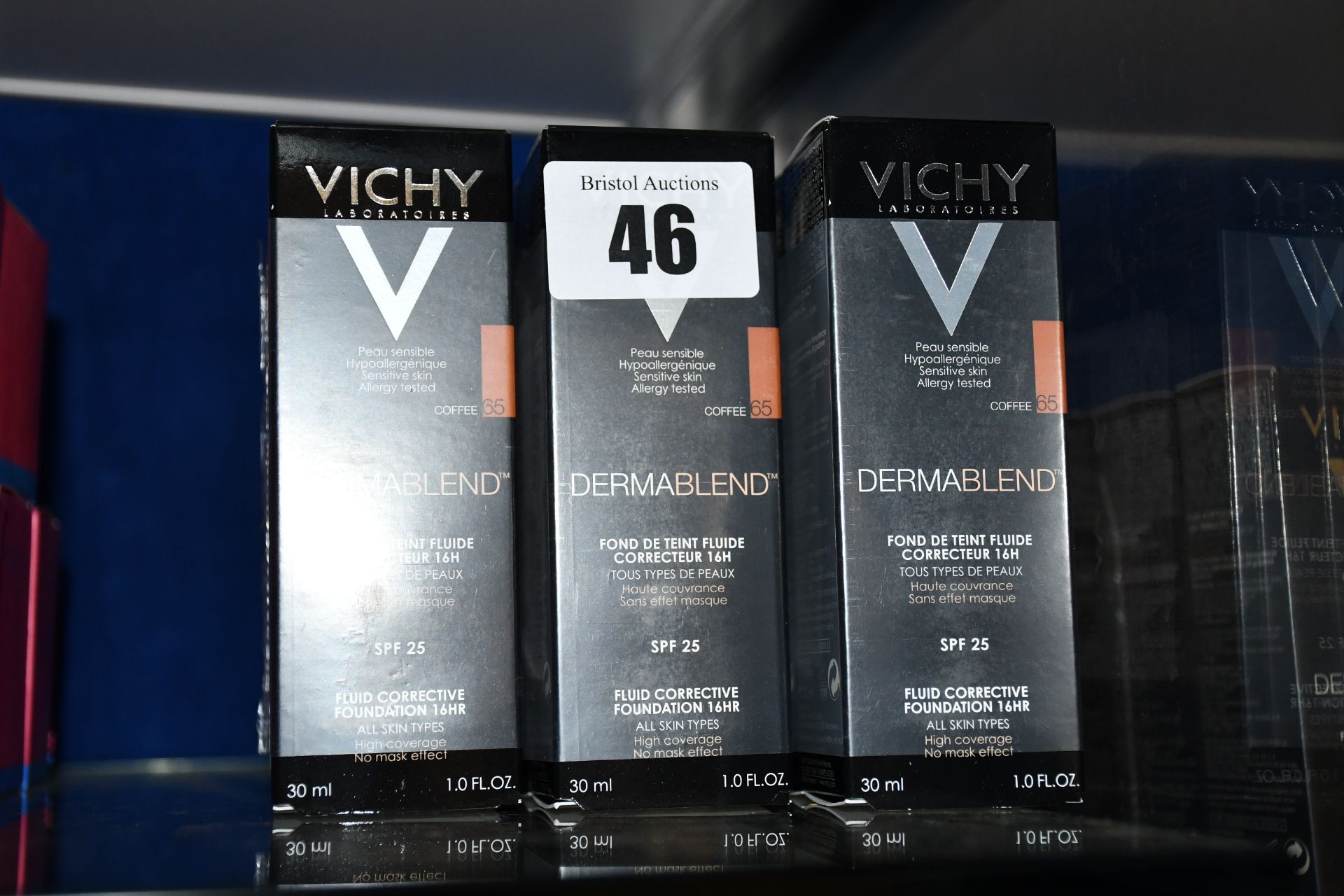 Eighteen Vichy Dermablend fluid corrective foundation (30ml).