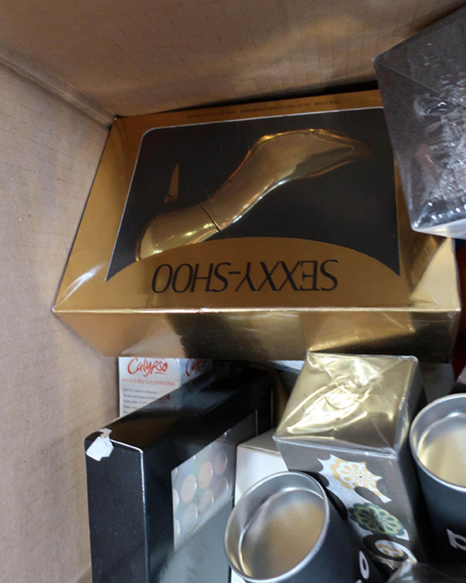 A box of luxury as new/used beauty products to include Hermes, Paco Rabanne, Molton Brown, - Image 3 of 4